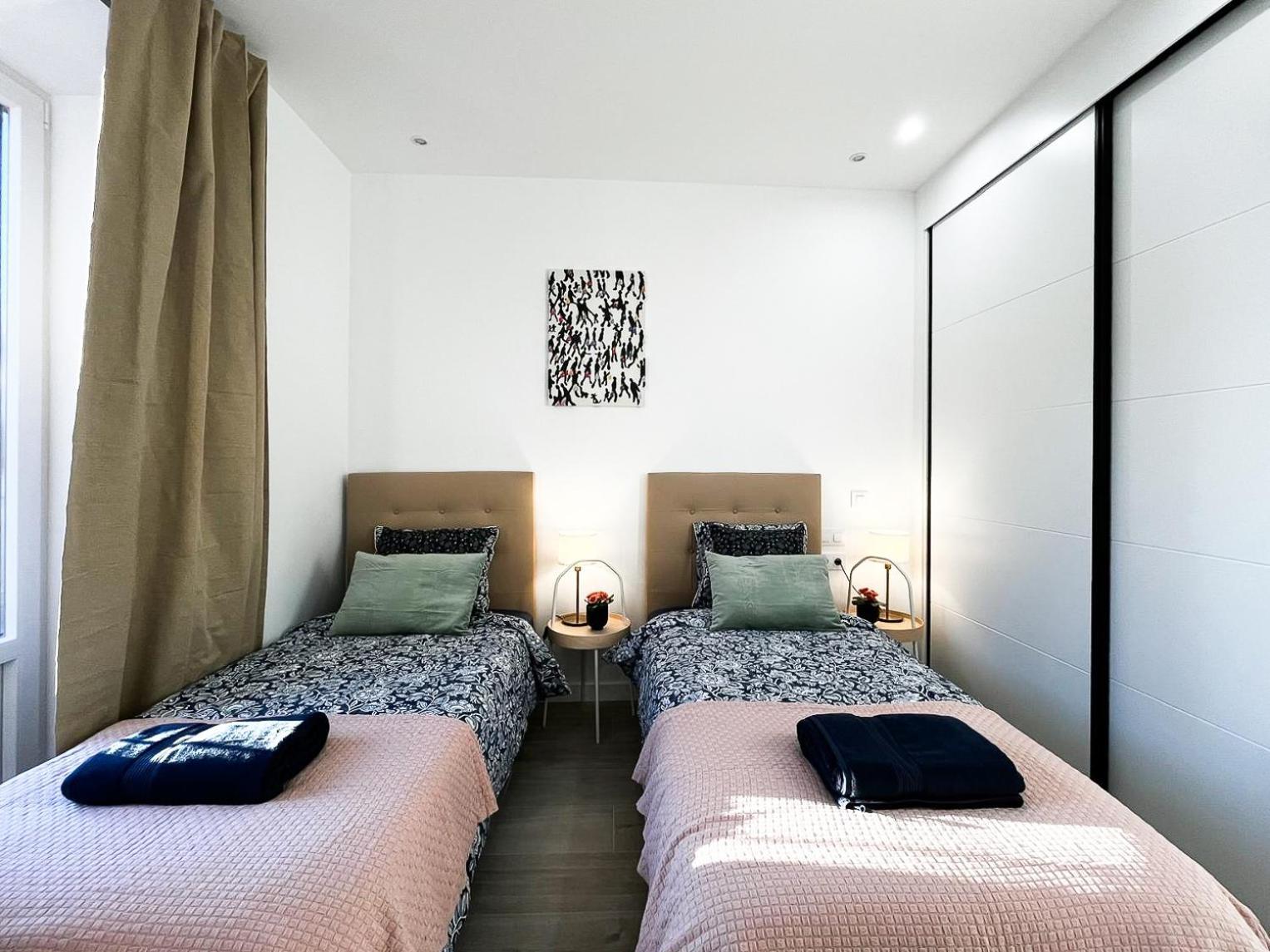 Madrid Private Rooms - Ferrer Luaran gambar